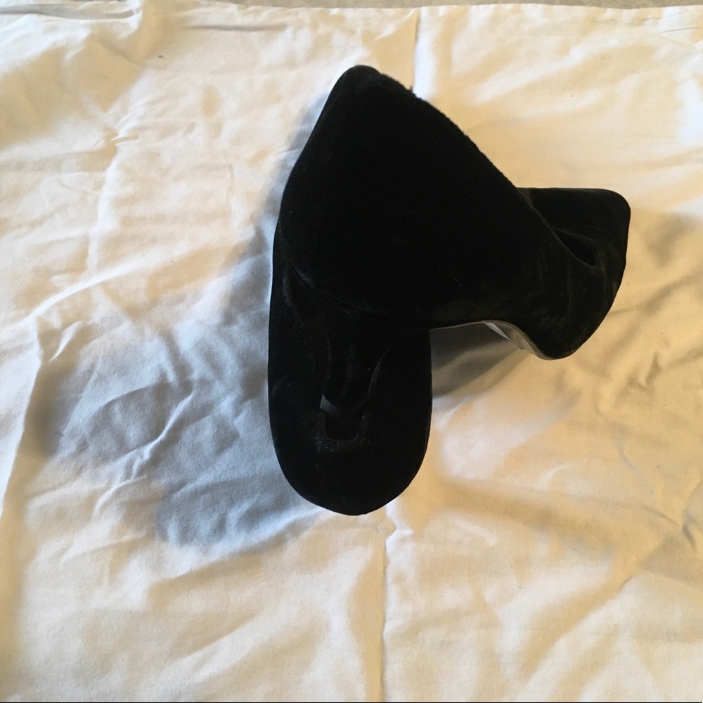 Lauren Ralph Lauren Abbot Black Velvet Pointed Heels - Size 9 - Picture 9 of 12